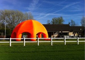 Opblaasbare dome huren of kopen bij WE-inflate