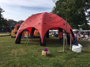 Dome, opblaasbare feesttent, partytent, thema tent huren of kopen bij WE-inflate