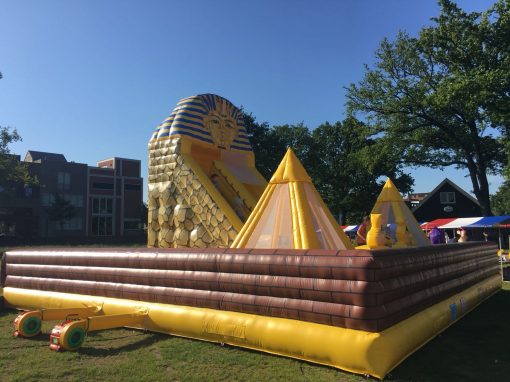 Egypte, springkussen met glijbaan huren bij WE-inflate Enschede