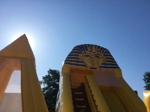 Egypte, springkussen met glijbaan huren bij WE-inflate Enschede2