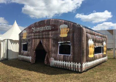 Biergarten! Huur onze feesttent voor een uniek themafeest.