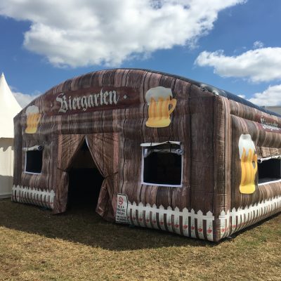 Biergarten, opblaasbare feesttent, partytent, thematent te huur of te koop bij WE-inflate te Enschede