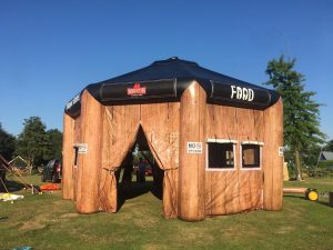 BBQ tent voorbeeld van maatwerk door WE-inflate Enschede 15