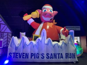 Santa run, ontworpen en geproduceerd door WE-inflate Enschede 2