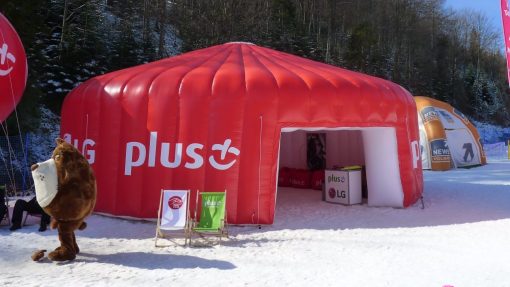 Stand met extra stille blower met uw eigen logo te koop bij WE-inflate Enschede